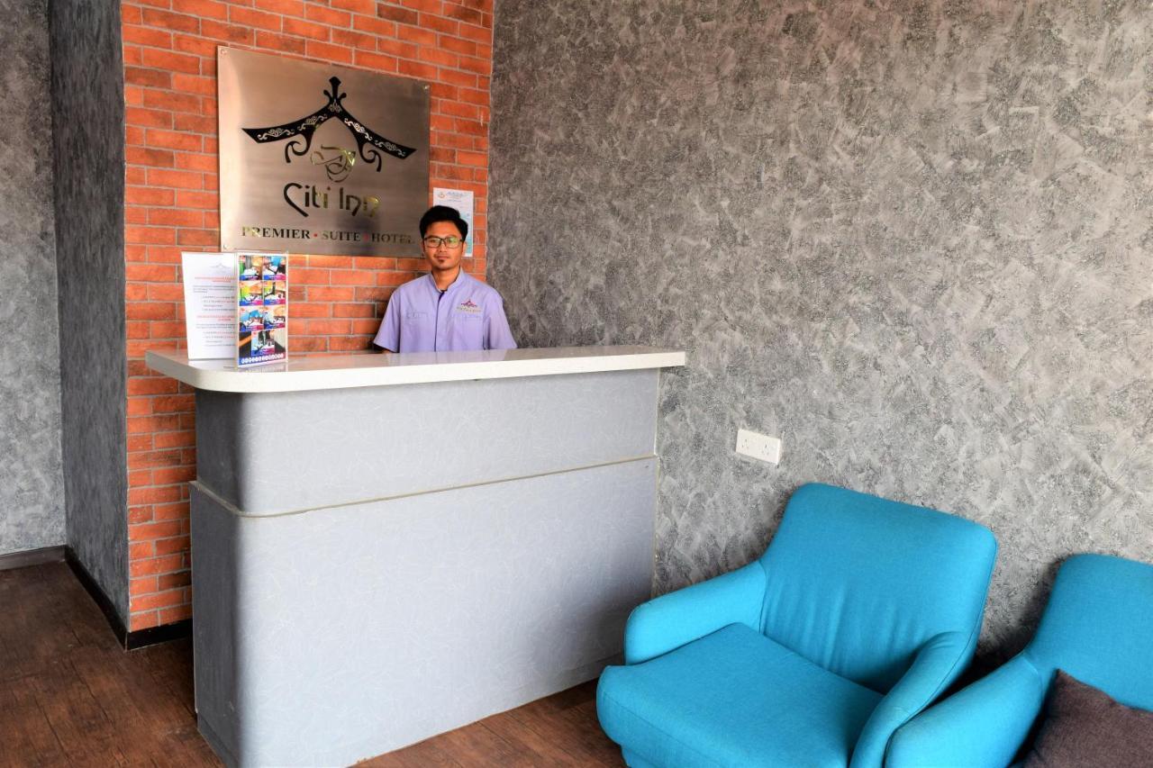 Dj Citi Inn Premier كُوالا تيرينغانو المظهر الخارجي الصورة