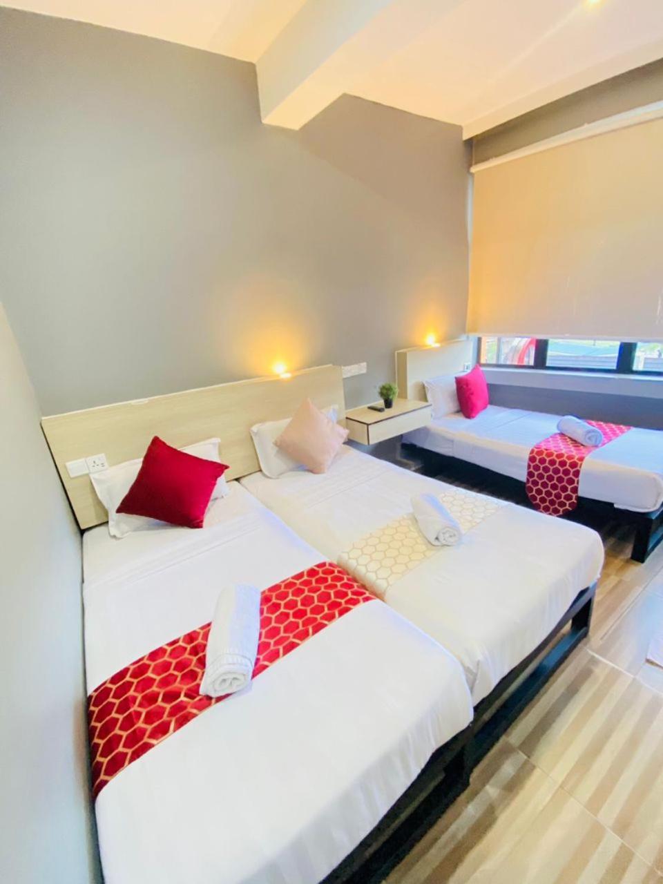 Dj Citi Inn Premier كُوالا تيرينغانو المظهر الخارجي الصورة