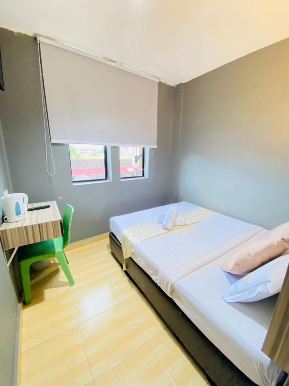 Dj Citi Inn Premier كُوالا تيرينغانو المظهر الخارجي الصورة