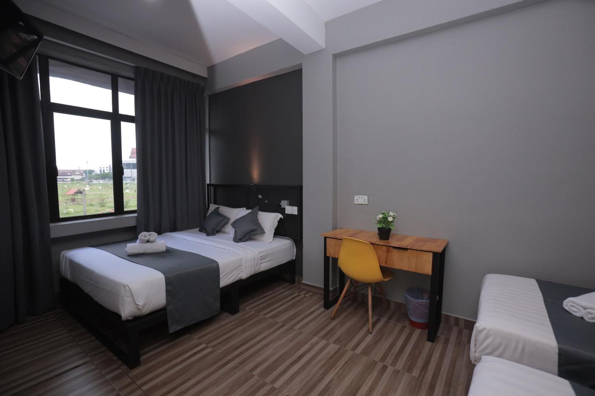 Dj Citi Inn Premier كُوالا تيرينغانو المظهر الخارجي الصورة