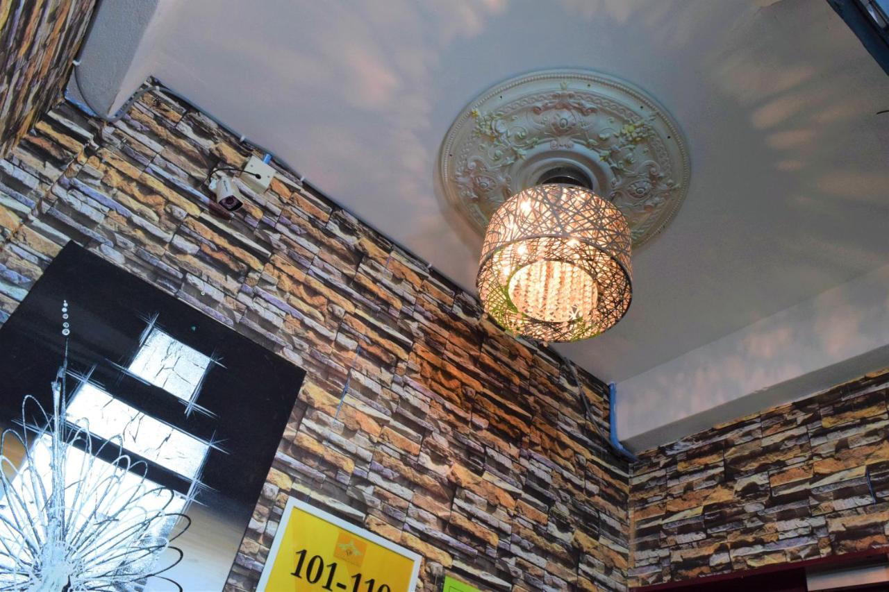 Dj Citi Inn Premier كُوالا تيرينغانو المظهر الخارجي الصورة