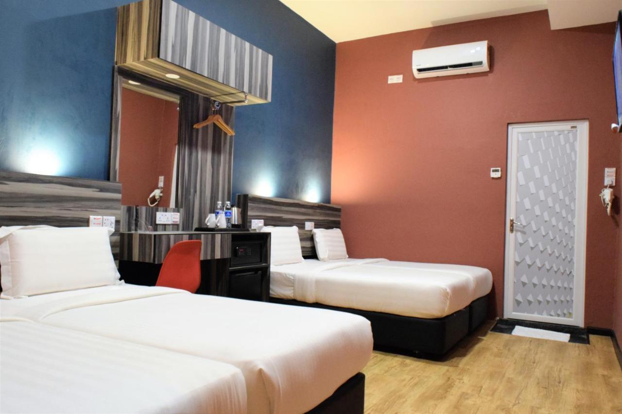 Dj Citi Inn Premier كُوالا تيرينغانو المظهر الخارجي الصورة